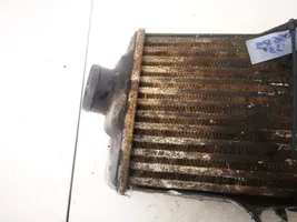 Volkswagen PASSAT B3 Chłodnica powietrza doładowującego / Intercooler 