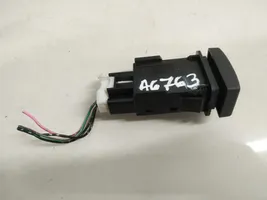 Mazda 5 Przycisk kontroli trakcji ASR 15a469