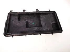 Audi 80 90 S2 B4 Fuse box cover 8a0941801