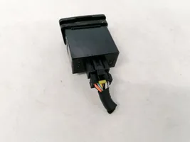 KIA Ceed Connecteur/prise USB 