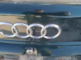 Audi A4 S4 B5 8D Valmistajan merkki/logo/tunnus 