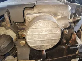 Opel Astra G Pompe à vide 0252738