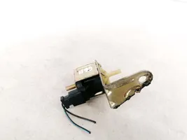 Audi A4 S4 B5 8D Turbo solenoid valve 437906283A