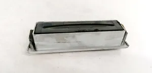 Ford Galaxy Dysze / Kratki środkowego nawiewu deski rozdzielczej 7D0820953