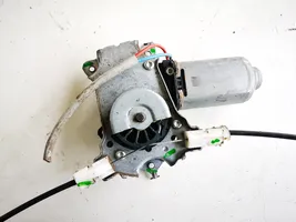 Nissan Primera Moteur de lève-vitre de porte avant 4004398