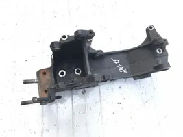 Peugeot 406 Engine mounting bracket 9625200880