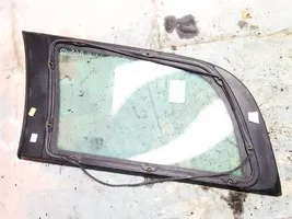 Opel Astra G Fenêtre latérale avant / vitre triangulaire 90559954