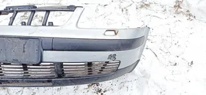 Volkswagen PASSAT B5 Zderzak przedni Pilka