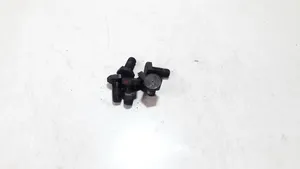 Citroen C4 I Nuts/bolts 