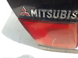 Mitsubishi Carisma Galinis žibintas dangtyje 
