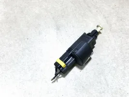 Opel Zafira A Brake pedal sensor switch 09132299