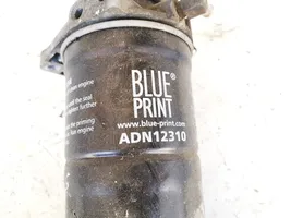 Nissan Navara D22 Filtre à carburant adn12310