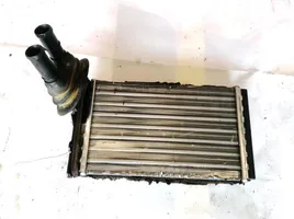 Volkswagen PASSAT B5 Radiateur soufflant de chauffage 8D1819031A