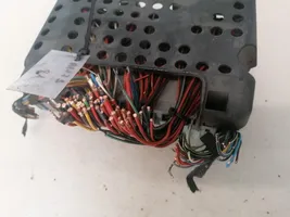 Opel Zafira A Fuse box set 90589965