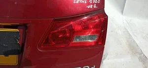 Lexus IS 220D-250-350 Lampy tylnej klapy bagażnika Raudona