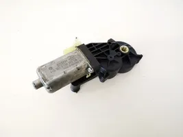 Mercedes-Benz E W211 Seat adjustment motor 0390203213