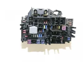 Subaru Outback Ящик предохранителей (комплект) mb102802b