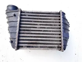 Audi TT Mk1 Chłodnica powietrza doładowującego / Intercooler 8n0145803c