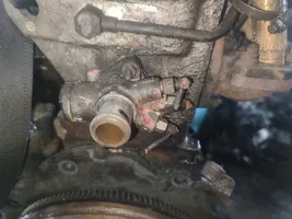 Audi A4 S4 B5 8D Tuyau de liquide de refroidissement moteur 