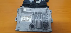 Ford Kuga II Engine control unit/module ds7112b684xd