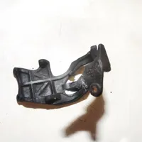 Toyota Avensis T250 Supporto di montaggio del motore (usato) 2462604531