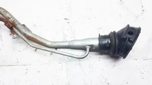 Subaru Outback Tuyau de remplissage de réservoir de carburant 