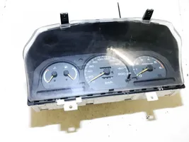 Mitsubishi Space Wagon Speedometer (instrument cluster) mr240564