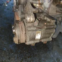 Ford Escort Ilmastointilaitteen kompressorin pumppu (A/C) 