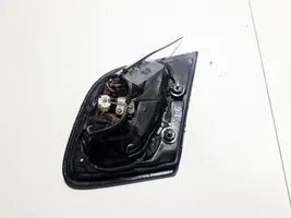 Nissan Almera Lampy tylnej klapy bagażnika A06HBL