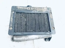 Toyota RAV 4 (XA20) Chłodnica powietrza doładowującego / Intercooler 27040332