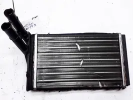 Volkswagen PASSAT B5 Radiateur de chauffage 8D1819031A