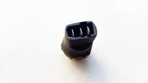 Audi A6 S6 C4 4A Kühlmitteltemperatur Sensor Fühler Geber 321959481C