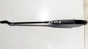 Volvo S40, V40 Front wiper blade arm 