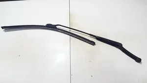 Audi A4 S4 B5 8D Front wiper blade arm 8D1955407