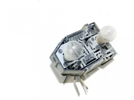 Volkswagen PASSAT B3 Wkład lampy tylnej 333945257