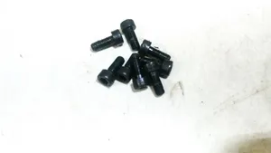 Volvo C30 Nuts/bolts 