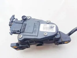 Mitsubishi Carisma Pedale dell’acceleratore m865642