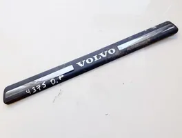 Volvo V70 Front sill trim cover 8659960