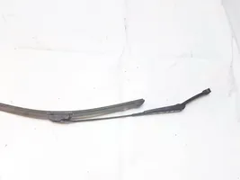 Audi A4 S4 B5 8D Front wiper blade arm 8d19555407