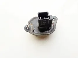 Mazda 323 Lampa oświetlenia tylnej tablicy rejestracyjnej e135003