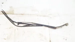 KIA Carnival Front wiper blade arm t9576