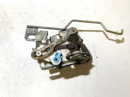 Hyundai Lantra II Rear door lock 