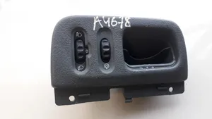 Renault Scenic I Headlight level height control switch 7700841235