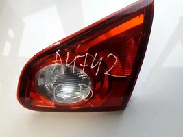 Nissan Qashqai Luci posteriori del portellone del bagagliaio 26550jd800