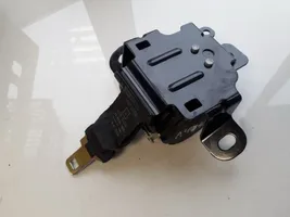 Nissan Qashqai Pas bezpieczeństwa fotela tylnego środkowego 88854jd000