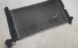 Toyota Corolla Verso AR10 Radiateur de refroidissement 