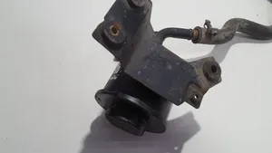 Nissan Sunny Serbatoio/vaschetta del liquido del servosterzo 