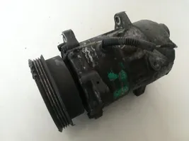 Renault Megane I Air conditioning (A/C) compressor (pump) 7700272987