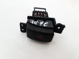 Subaru Legacy Botón interruptor de luz de peligro niles06016