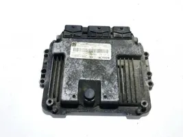 Nissan Primera Блок управления двигателя 028101138s